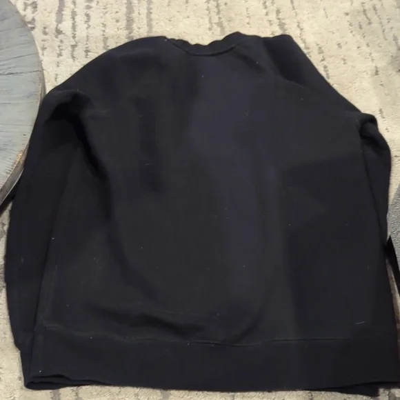 Brunette the Label BLACK brunette crew neck sweatshirt - Picture 7 of 9